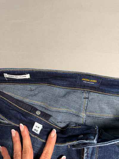 Etichette interne JACK & JONES Jeans Intelligence e modello Regular Clark