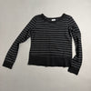 Maglia a maniche lunghe a righe Liu Jo su sfondo neutro