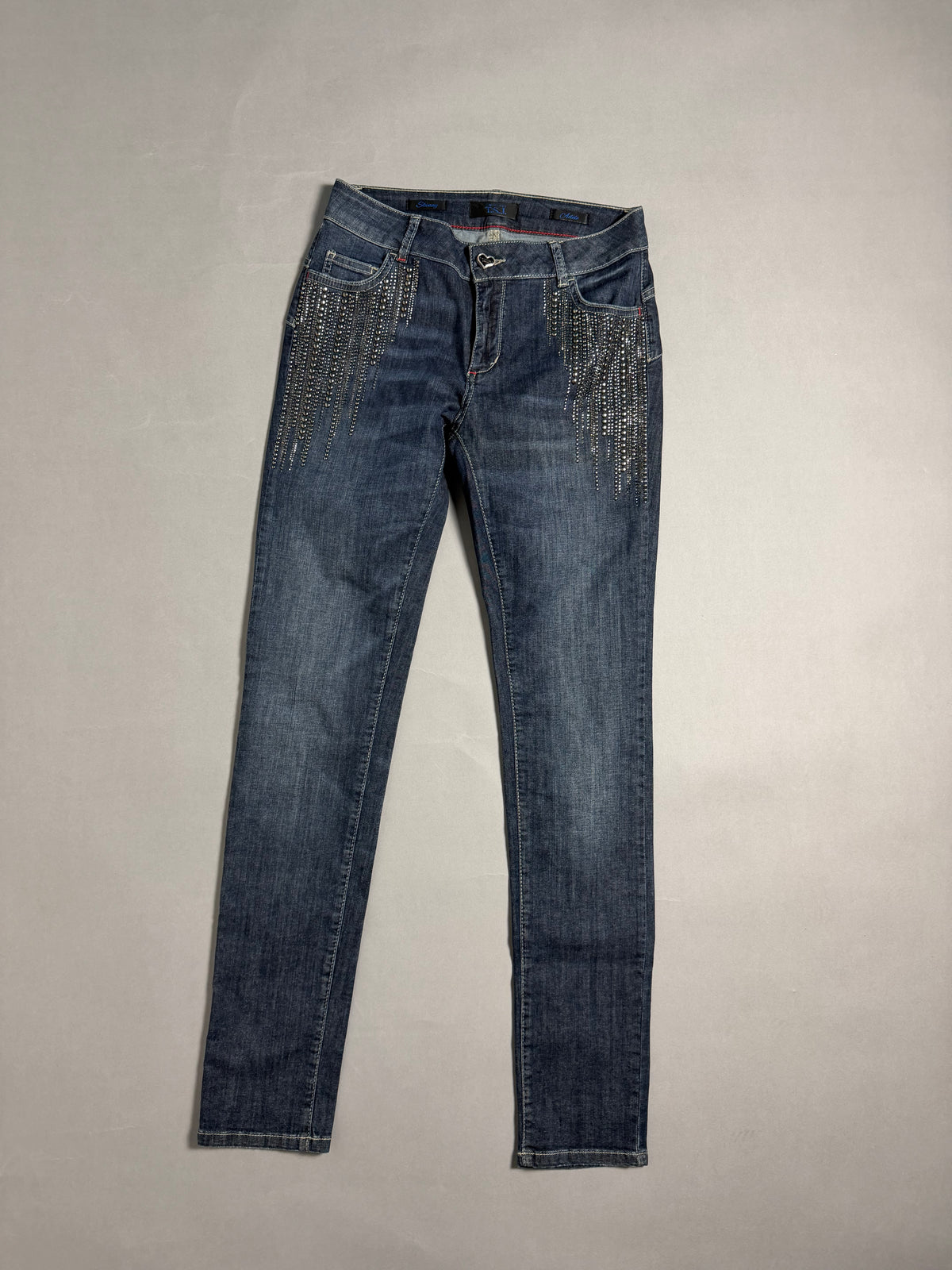 Jeans skinny blu scuro Twin-Set con decorazioni di strass sulle tasche anteriori