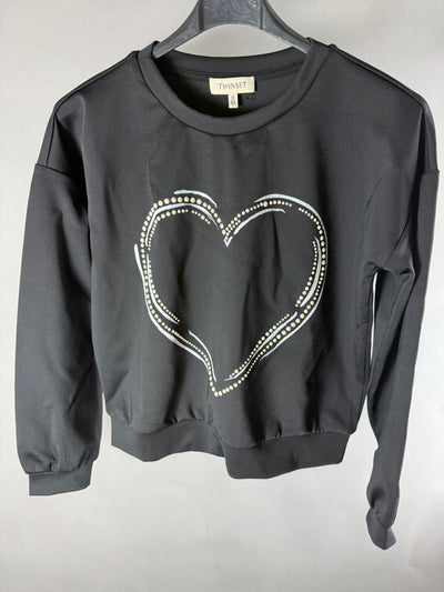 Vista frontale felpa nera TWINSET con cuore decorato e borchiette
